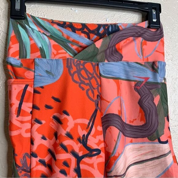 Gymshark x Nikki dynamic legging pineapple olive - Picture 3 of 9